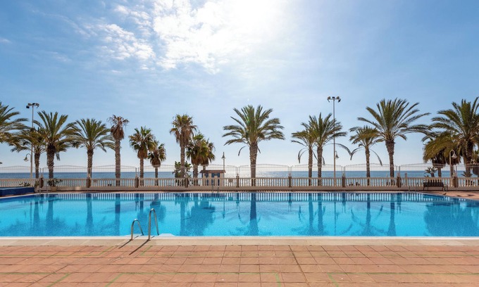 Algarrobo Apartment | Holiday Apartment 60 metres from the Beach with Sea Views, Terrace, A/C & Wi-Fi
