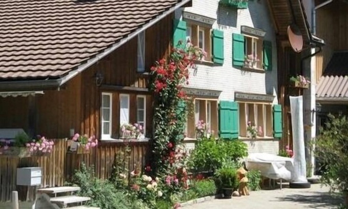 Luetisburg Apartment | holiday apartment/apt. for 9 guests with 110m² in Lütisburg (177739)