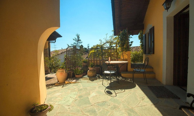 Garibaldi Apartment | Holiday apartment Brusasco for 1 - 4 persons with 1 bedroom - Holiday apartment