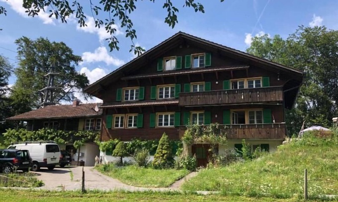 Flueeli-Ranft Apartment | Holiday apartment Flüeli-Ranft for 6 - 10 persons with 3 bedrooms - Holiday apartment in a farmhouse