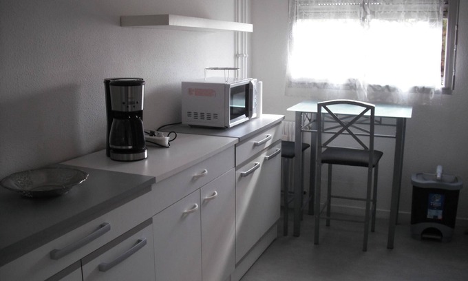 Faubourg-Raines Apartment | Holiday apartment Dijon for 1 - 3 persons with 1 bedroom - Holiday apartment in one or multi-family
