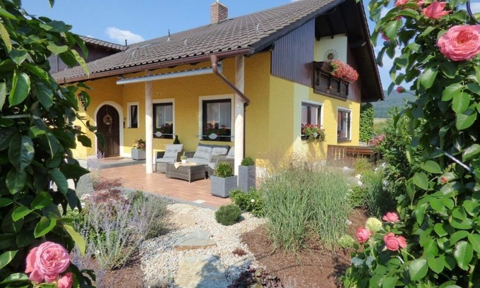 Gleissenberg House | Holiday apartment Gleißenberg for 1 - 3 persons with 2 bedrooms - Holiday house