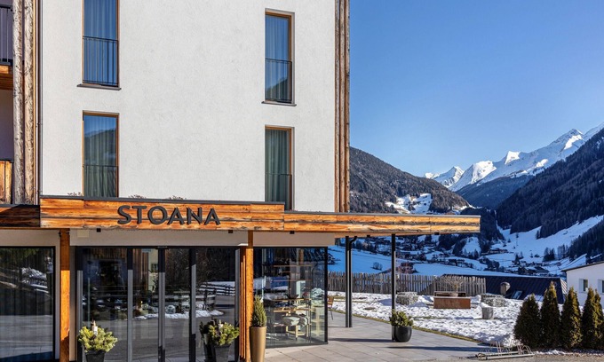 San Giacomo Apartment | Holiday Apartment "Stoana 1-1" with Relaxing Wellness Area