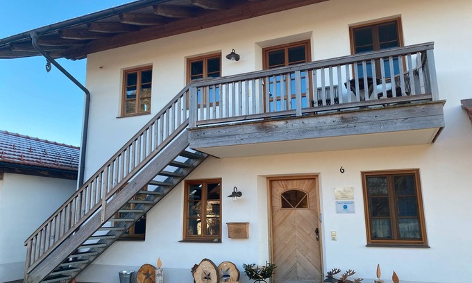 Prutting Apartment | Holiday Apartment 'Landnest' with Mountain View, Balcony and Wi-Fi