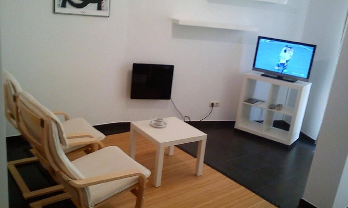 Laxe Apartment | Holiday apartment Laxe for 1 - 2 persons with 1 bedroom - Holiday apartment in one or multi-family h
