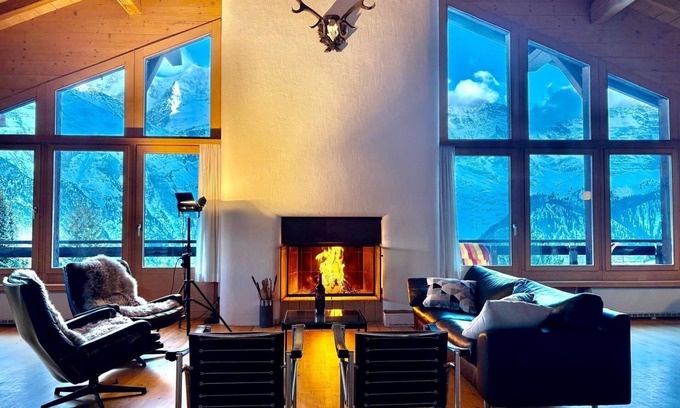 Murren Ski Chalet | Holiday apartment Mürren for 1 - 8 persons with 3 bedrooms - Holiday apartment in one or multi-famil