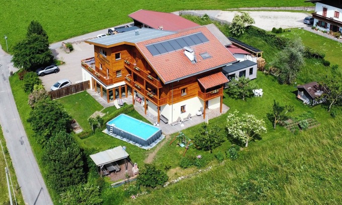 Castelrotto Apartment | Holiday Apartment 'Residenz Zirmer Wohnung Sonne' with Mountain View, Shared Garden and Wi-Fi
