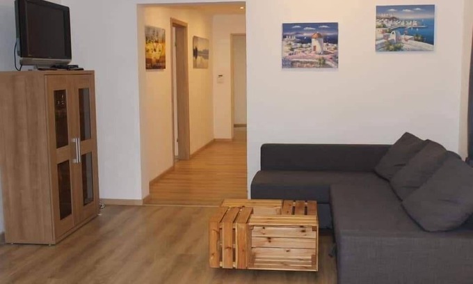 Varel Apartment | Holiday apartment Varel for 1 - 6 persons with 3 bedrooms - Holiday apartment in one or multi-family