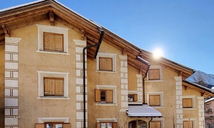 Zuoz Apartment | Holiday apartment Zuoz for 1 - 6 persons with 3 bedrooms - Holiday apartment in one or multi-family
