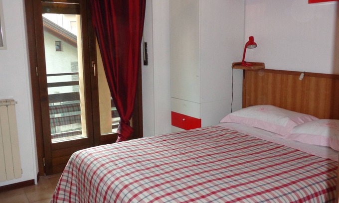 Saint-Vincent Apartment | Holiday cir apartment 0050