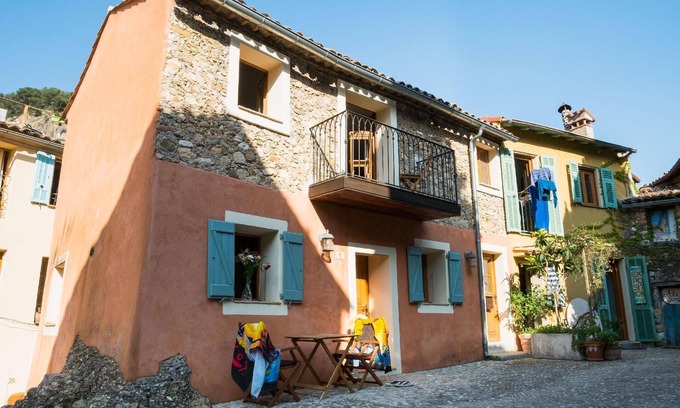 Roquebrune-Cap-Martin House | Holiday house Roquebrune Cap Martin for 1 - 5 persons with 2 bedrooms - Holiday home