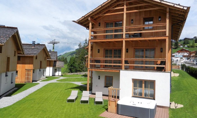 Mareo House | Holiday house Sankt Lorenzen (San Lorenzo di Sebato) for 1 - 8 persons with 4 bedrooms - Holiday hou