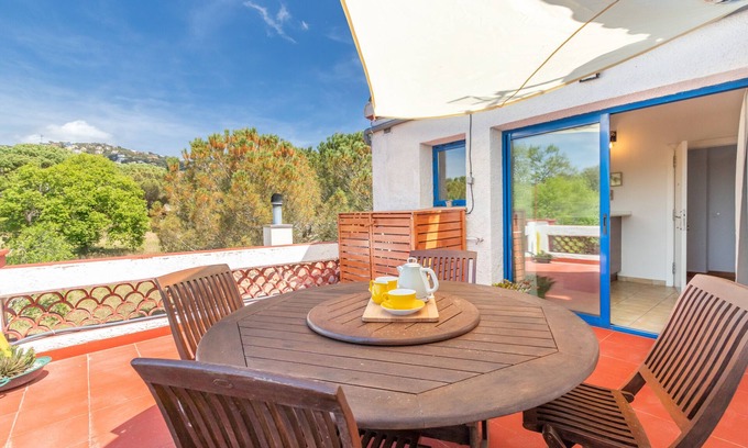 Santa Cristina de Aro Apartment | Holiday Home 'Mas Tinus - Palmera' with Private Terrace and Wi-Fi