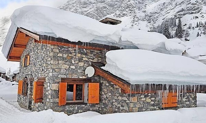 Champagny-en-Vanoise House | Holiday house Champagny en Vanoise for 1 - 7 persons with 3 bedrooms - Holiday home