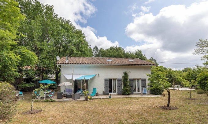 Vielle-Saint-Girons House | Holiday Home 'Ocean Surf' with Private Terrace, Private Garden and Wi-Fi