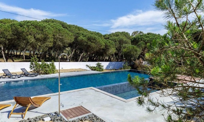 Azenhas do Mar House | Holiday Home 'Forest Village' with Mountain View, Shared Pool and Wi-Fi