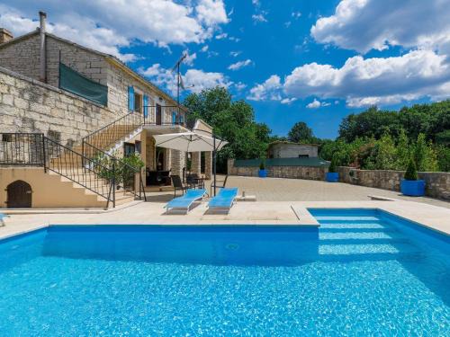 Kircija House | Holiday Home Šterna by Interhome