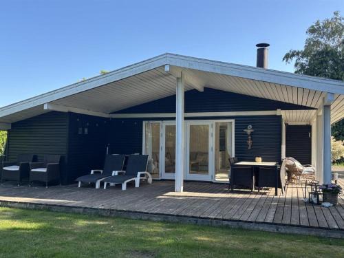 Langeland Municipality House | Holiday Home Aksa - 400m from the sea by Interhome