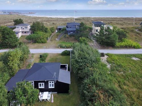 Grena Strand House | Holiday Home Alina - 200m from the sea by Interhome