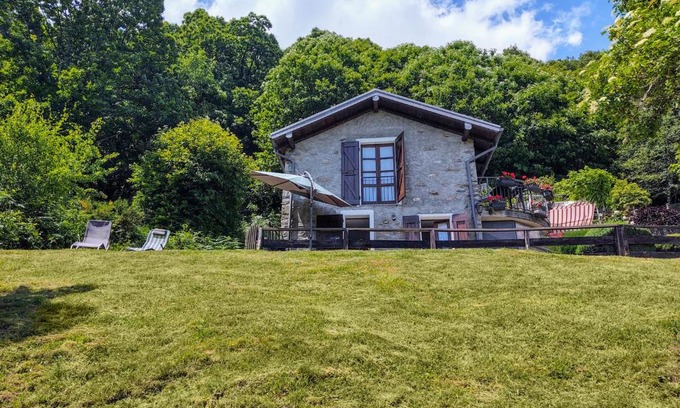 Peglio House | Holiday Home Baita dei Nonni-3 by Interhome