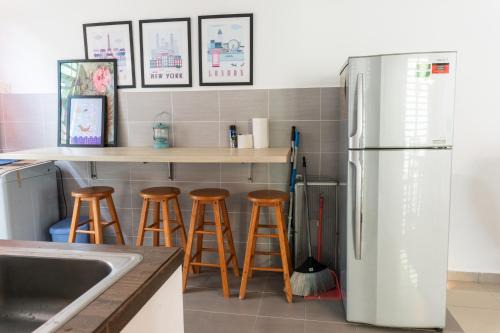 George Town House | Holiday Home By Island Hospitality
