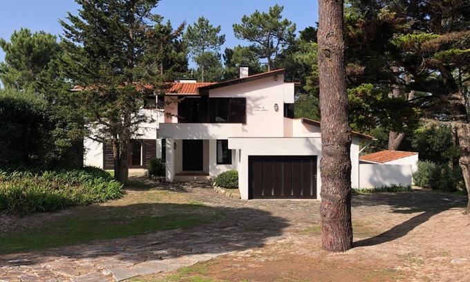 Caminha House | Holiday Home 'Casa De Santo António Moledo' with Mountain View, Private Terrace and Wi-Fi