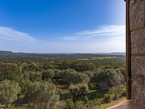 San-Gavino-di-Carbini House | Holiday Home Casa Gialla by Interhome