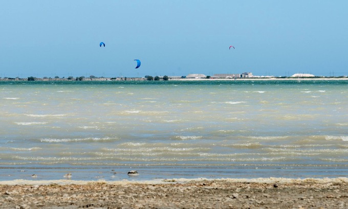 La Palme House | Holiday Home 'Casa Palma 2 - Sejour Ideal' with Lake View, Wi-Fi and Air Conditioning
