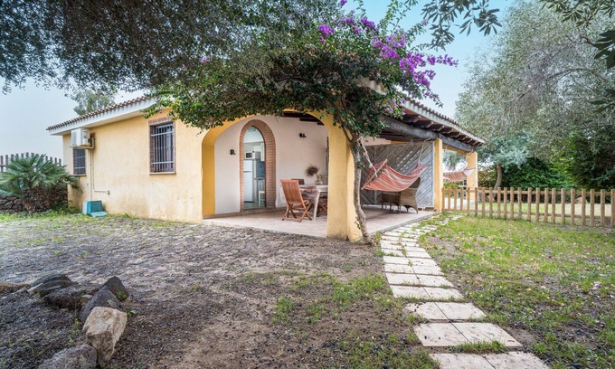 Orosei House | Holiday Home 'Casa Su Barone 1' with Private Terrace, Private Garden and Air Conditioning