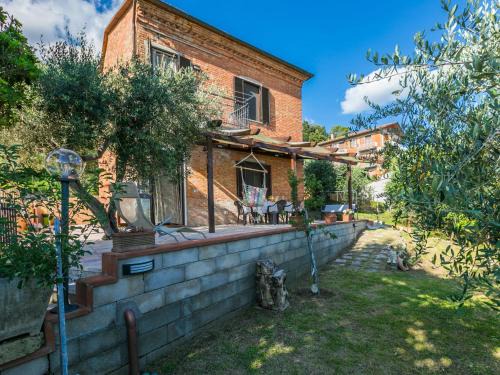 Chiusi House | Holiday Home Casa Violella by Interhome