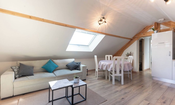 Ouzous House | Holiday Home 'Chalet Avec Terrasse' with Mountain View, Private Terrace