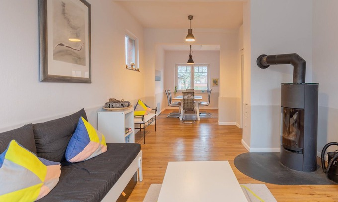Zentrum House | Holiday home Charming town house in Husum for up to 4 people