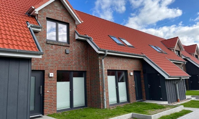 Wremen House | Holiday Home Cuxland Ferienpark-5 by Interhome