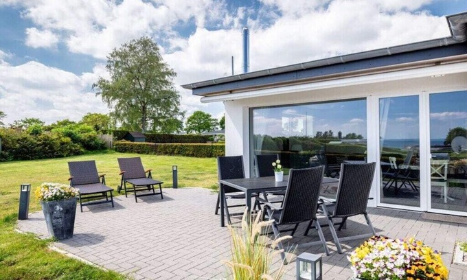 Schashagen House | Holiday home with 1 bedroom