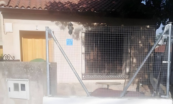 Ortigosa del Monte House | Holiday Home 'De Los Abuelos' with Mountain Views, Private Terrace and Wi-Fi