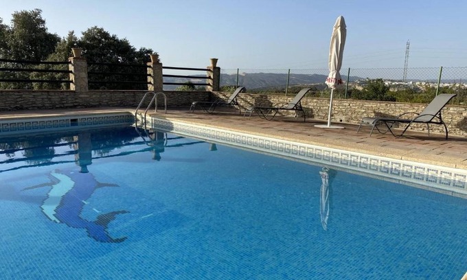 Ronda House | Holiday Home 'Finca Olivar El Pino' with Mountain View, Wi-Fi and Air Conditioning