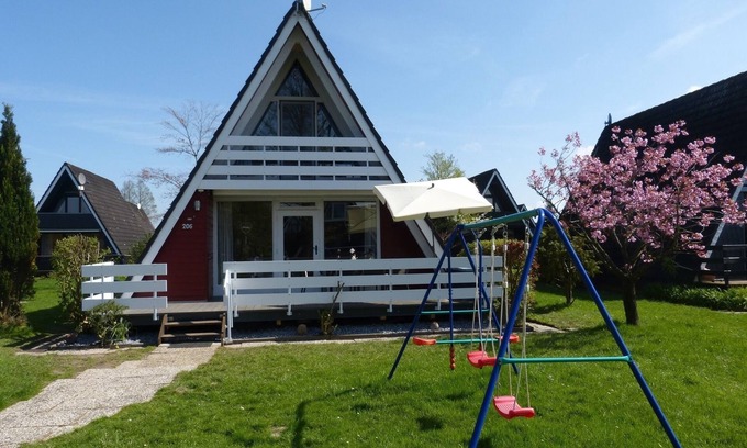 Fedderwardersiel House | Holiday home for 6 guests with 78m² in Butjadingen (71819)