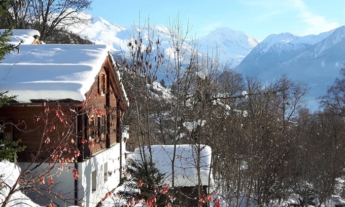 Naters House | Holiday Home for 8 Persons, high-class equippment