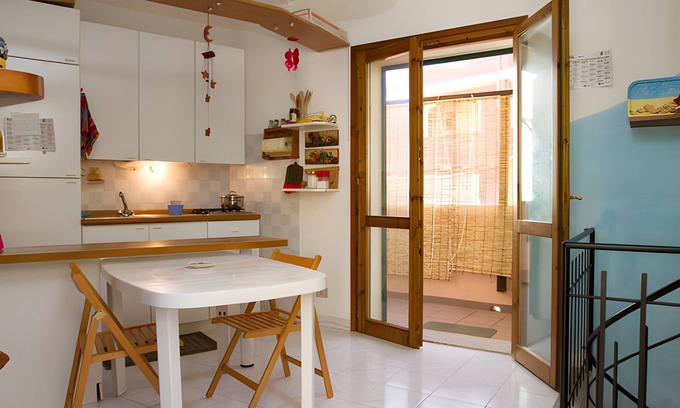 Lu Bagnu House | Holiday Home 'Gaia' with Private Terrace and Balcony