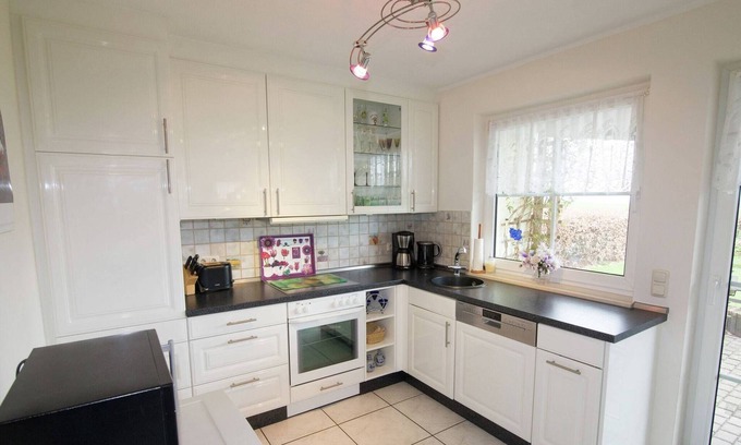 Buchenberg House | Holiday home in Hesse with large garden
