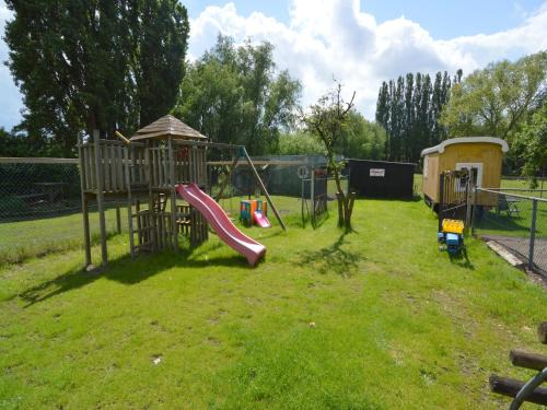 Municipality of Bergen op Zoom House | Holiday Home in Bergen op Zoom with Garden, cleaning included