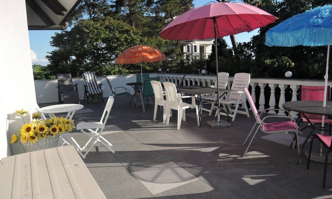 Dziwnowek Apartment | Holiday Home in Dziwnówek near Clean Beach