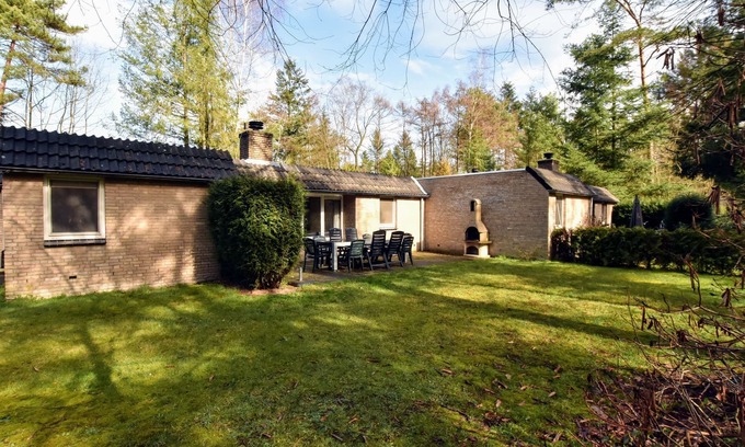 Lochem House | Holiday Home in Lochem near Forest Trails