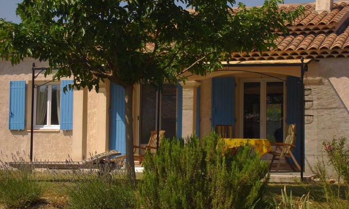 Pierrevert House | Holiday home in Luberon Provence