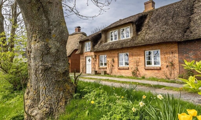 Pellworm House | Holiday home in Pellworm with swimming pool