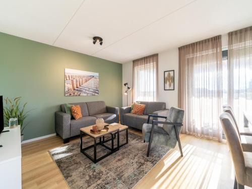 Scherpenisse House | Holiday Home in Scherpenisse near Nature Reserve, cleaning included