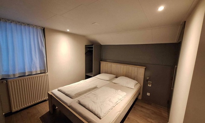 Stramproy House | Holiday Home in Stramproy near Nature Reserve