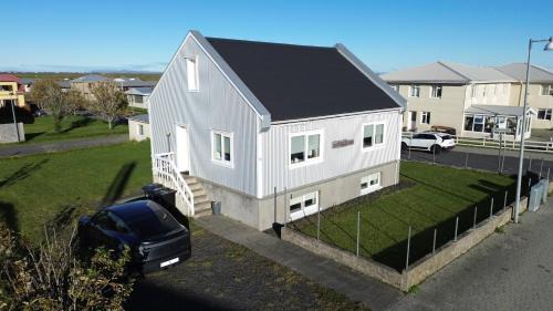 Eyrarbakki House | Holiday Home in town Eyrarbakki South of Iceland - Birta Rentals