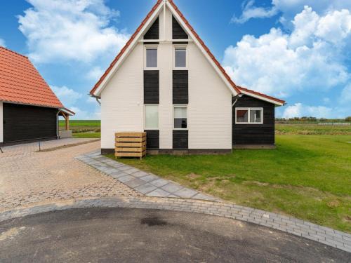 Scherpenisse House | Holiday Home in Zeeland near Nature Reserve