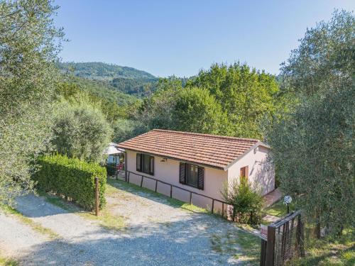 Vicopelago House | Holiday Home Villetta Cerchia by Interhome
